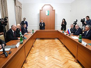 Вячеслав Володин встретился с Президентом Абхазии Асланом Бжания